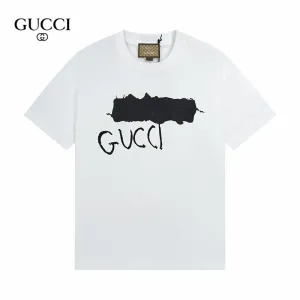 【2026】【GUCCI公式旗艦店】クッチ   Tシャツ ご好評に付き再入荷！