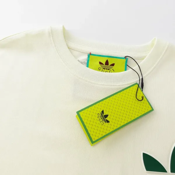 【2026】【GUCCI公式旗艦店】クッチ   Tシャツ ご好評に付き再入荷！