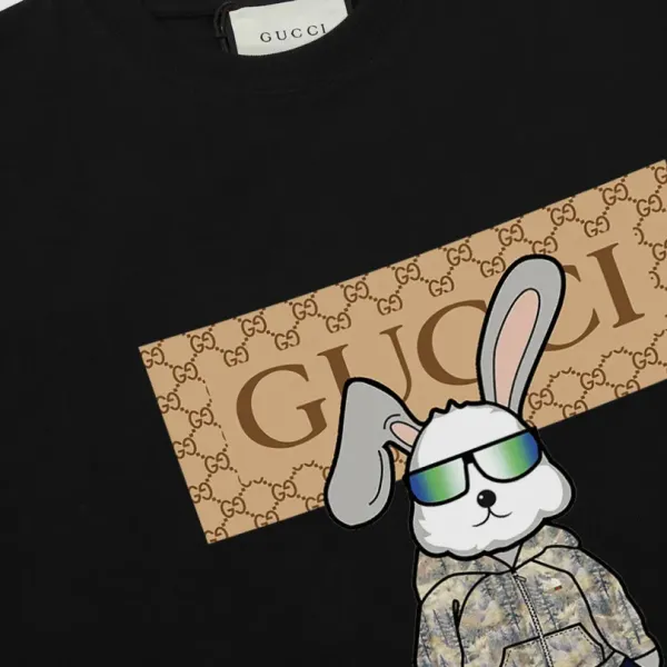 【2026】【GUCCI公式旗艦店】クッチ   Tシャツ ご好評に付き再入荷！