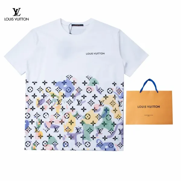 【2026】【LOUIS VUITTON  公式旗艦店】ルイヴィトン   Tシャツ ご好評に付き再入荷！
