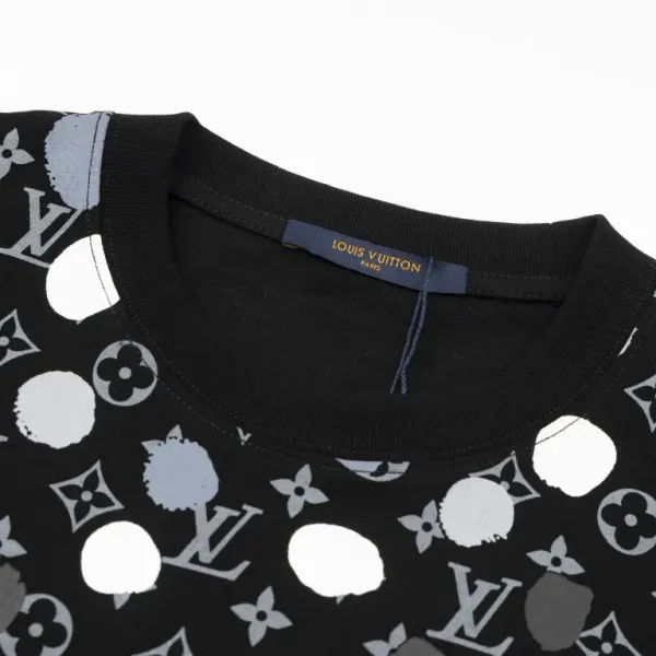 【2026】【LOUIS VUITTON  公式旗艦店】ルイヴィトン   Tシャツ ご好評に付き再入荷！
