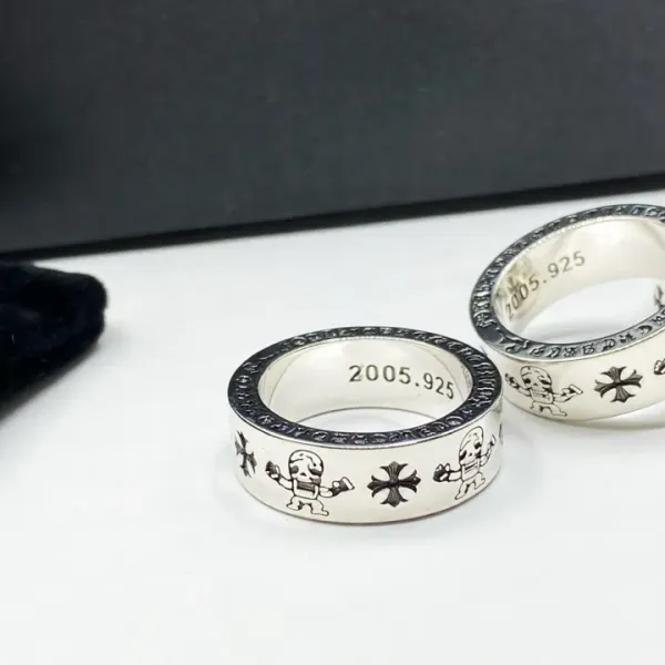 【2026】【Chrome Hearts】  男性と女性のためのクロエハートファッションパーソナリティリング