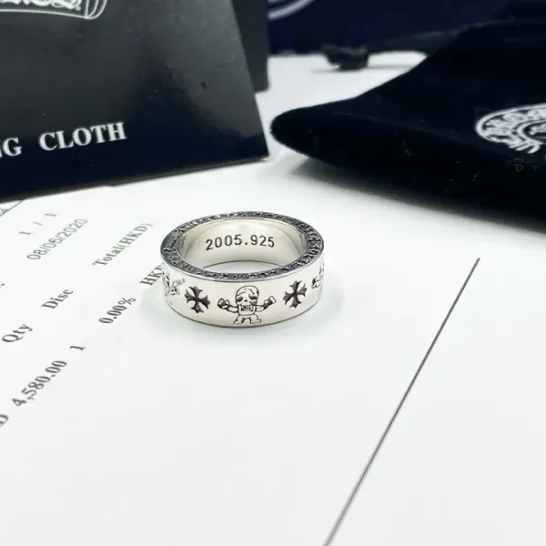 【2026】【Chrome Hearts】  男性と女性のためのクロエハートファッションパーソナリティリング