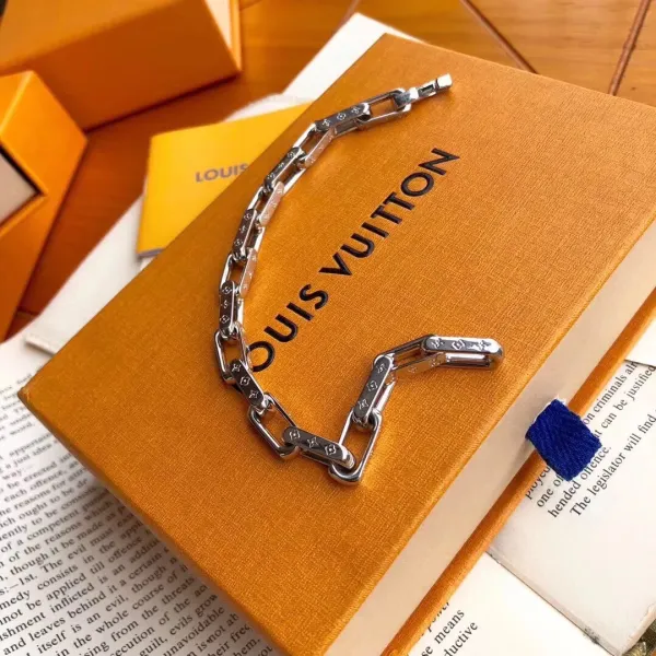 【2026】Louis Vuitton（ルイヴィトン）チェーンブレスレット