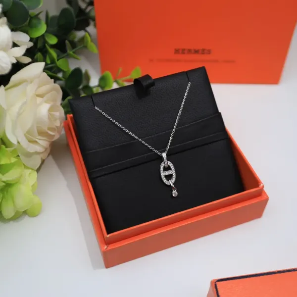 【2026】【HERMES 】ネックレス、新しいネックレス万能シンプルファッションオーナメント