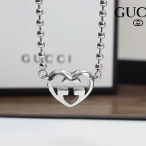 【2026】【 GUCCI】ネックレス、新しいネックレス万能シンプルファッションオーナメント