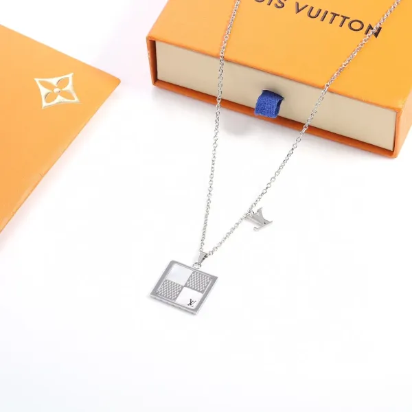 【2026】LV Louis Vuitton（ルイヴィトン）ペンダント