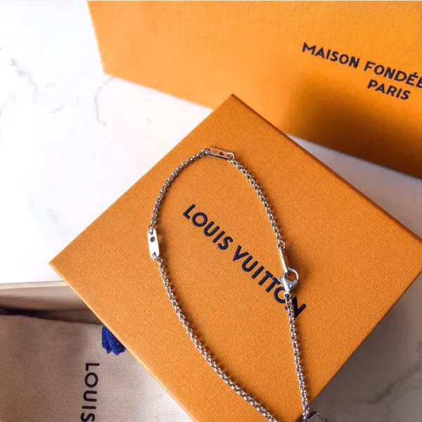 【2026】LOUIS VUITTON（ルイヴィトン）ダイス ネックレス