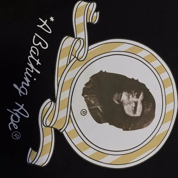 【BAPE  公式旗艦店】Tシャツご好評に付き再入荷！