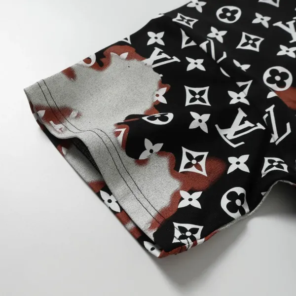 LV【LOUIS VUITTON  公式旗艦店】ルイヴィトン   Tシャツ ご好評に付き再入荷！250211