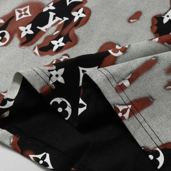 LV【LOUIS VUITTON  公式旗艦店】ルイヴィトン   Tシャツ ご好評に付き再入荷！250211
