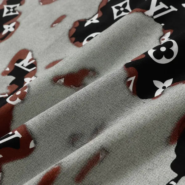 LV【LOUIS VUITTON  公式旗艦店】ルイヴィトン   Tシャツ ご好評に付き再入荷！250211