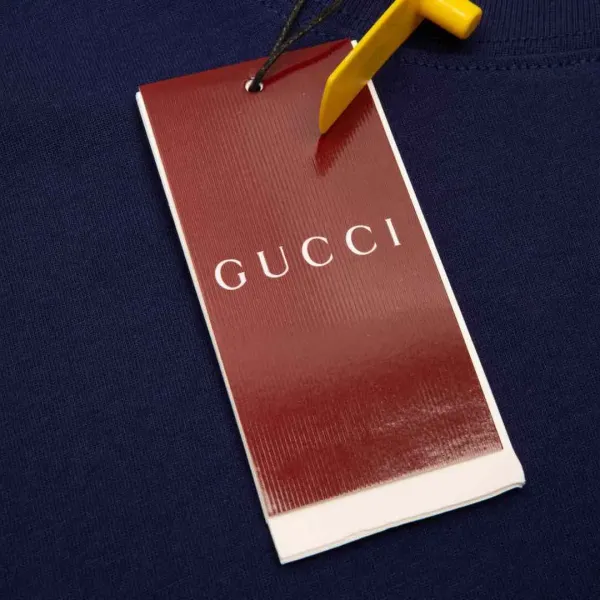 【GUCCI 公式旗艦店】クッチ   Tシャツ ご好評に付き再入荷！ 250214