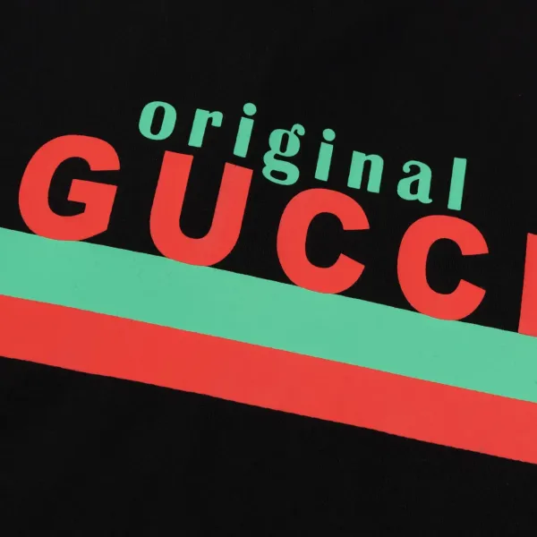 【GUCCI 公式旗艦店】クッチ   Tシャツ ご好評に付き再入荷！ 250214
