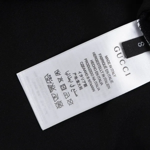 【GUCCI 公式旗艦店】クッチ   Tシャツ ご好評に付き再入荷！ 250214