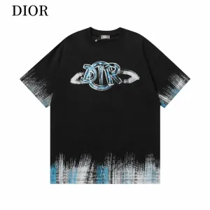 【DIOR 公式旗艦店】ディオール   Tシャツ ご好評に付き再入荷 250210