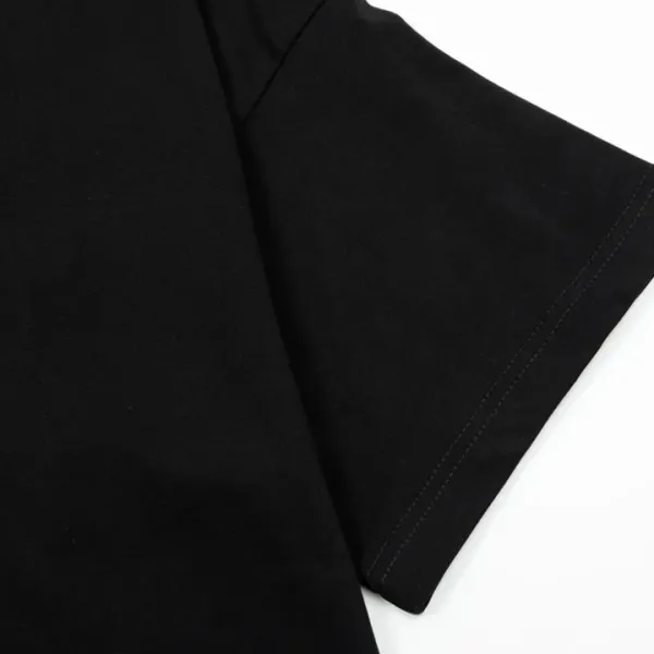 【DIOR 公式旗艦店】ディオール   Tシャツ ご好評に付き再入荷 250210