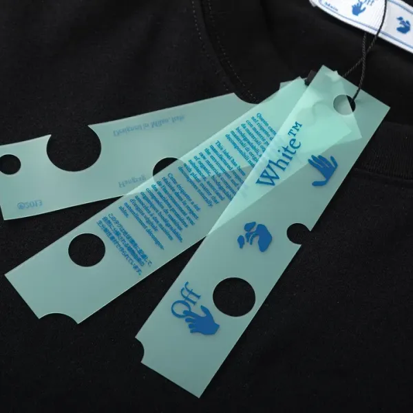 【OFF-WHITE  公式旗艦店】オフホワイト   Tシャツ  ご好評に付き再入荷！250215