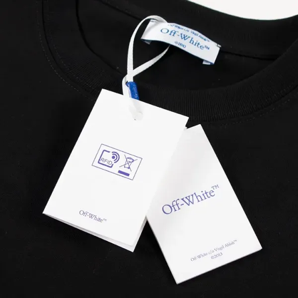 【OFF-WHITE 公式旗艦店】オフホワイト  Tシャツ ご好評に付き再入荷！24629