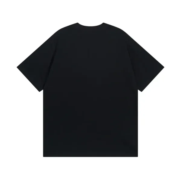 【BURBERRY  公式旗艦店】バーバリー  Tシャツ ご好評に付き再入荷 250211