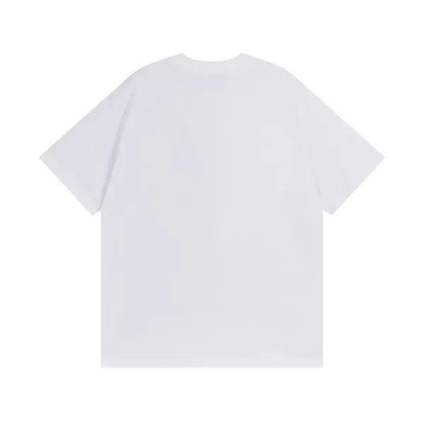 【BURBERRY  公式旗艦店】バーバリー  Tシャツ ご好評に付き再入荷 250211