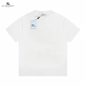 【BURBERRY  公式旗艦店】バーバリー  Tシャツ ご好評に付き再入荷 250211