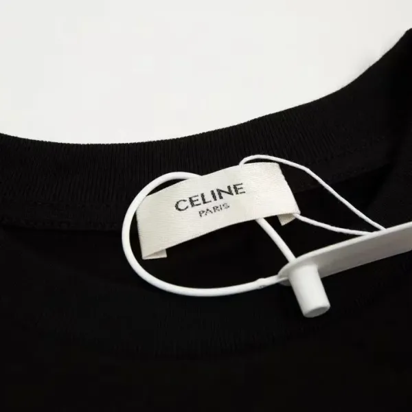【CELINE 公式旗艦店】セリーヌ   Tシャツ ご好評に付き再入荷！