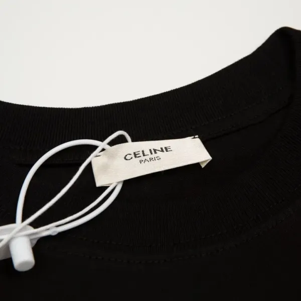 【CELINE  公式旗艦店】セリーヌ  Tシャツ ご好評に付き再入荷！