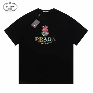 【PRADA  公式旗艦店】プラダ   Tシャツご好評に付き再入荷！