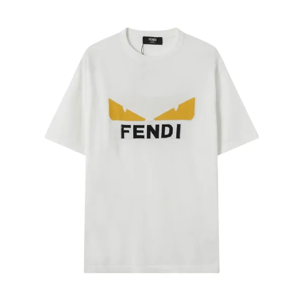 【FENDI公式旗艦店】フェンディ Tシャツ ご好評に付き再入荷! 250214 【FENDI公式旗艦店】フェンディ Tシャツ ご好評に付き再入荷! 250214
