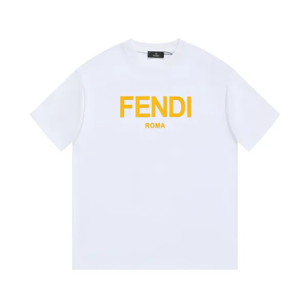 【FENDI公式旗艦店】フェンディ  Tシャツ ご好評に付き再入荷！ 250214