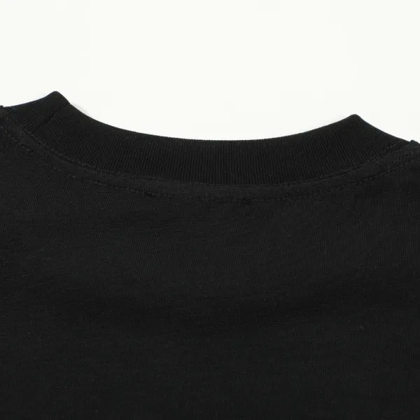【FENDI公式旗艦店】フェンディ  Tシャツ ご好評に付き再入荷！ 250214