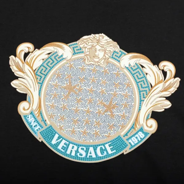 【VERSACE  公式旗艦店】ヴェルサーチ  Tシャツ ご好評に付き再入荷！250218