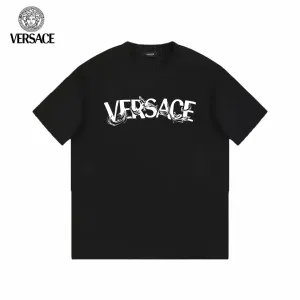 【VERSACE  公式旗艦店】ヴェルサーチ Tシャツご好評に付き再入荷  250218