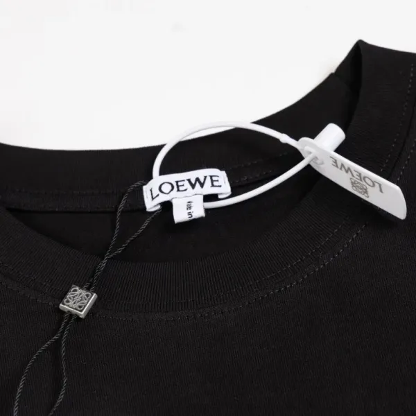 【LOEWE 公式旗艦店】ロエベ   Tシャツ ご好評に付き再入荷！250213