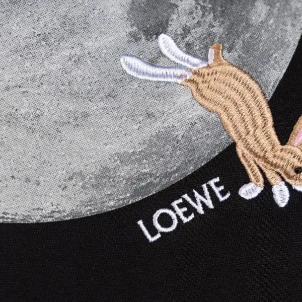 【LOEWE 公式旗艦店】ロエベ   Tシャツ ご好評に付き再入荷！250213