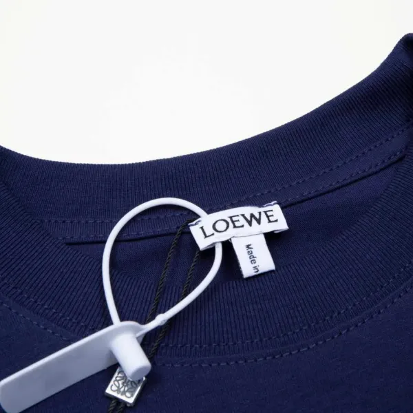 【LOEWE 公式旗艦店】ロエベ   Tシャツ ご好評に付き再入荷！250213