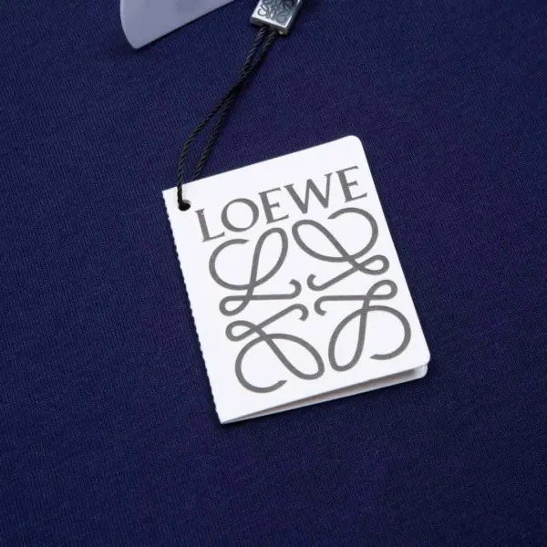 【LOEWE 公式旗艦店】ロエベ   Tシャツ ご好評に付き再入荷！250213