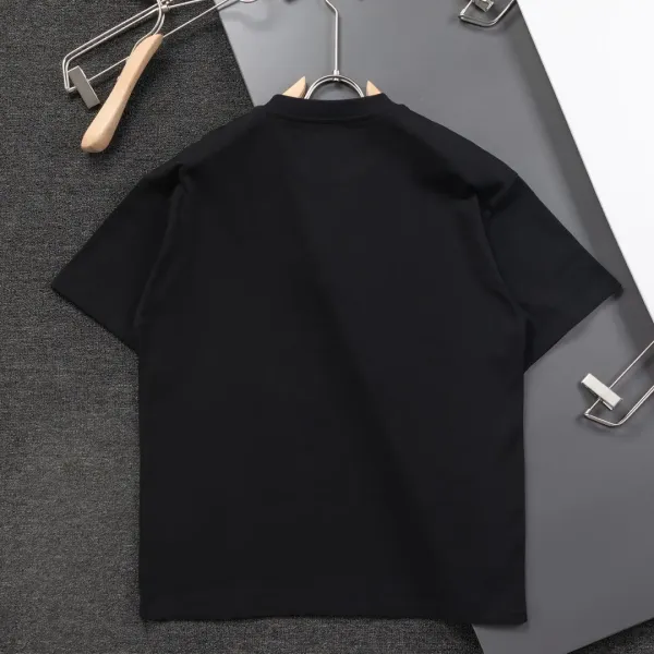 【LOEWE 公式旗艦店】ロエベ   Tシャツ ご好評に付き再入荷！250213