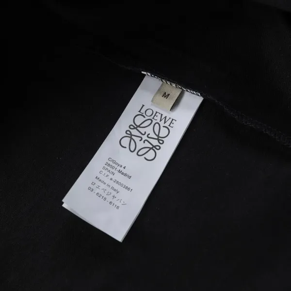 【LOEWE 公式旗艦店】ロエベ   Tシャツ ご好評に付き再入荷！250213