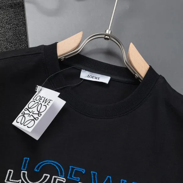 【LOEWE 公式旗艦店】ロエベ   Tシャツ ご好評に付き再入荷！250213