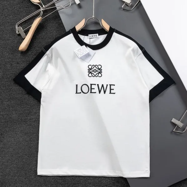 【LOEWE 公式旗艦店】ロエベ   Tシャツ ご好評に付き再入荷！250213