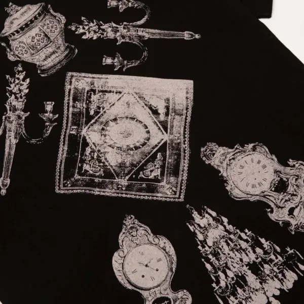 【GIVENCHY   公式旗艦店】 ジバンシー   Tシャツ ご好評に付き再入荷！ 250215