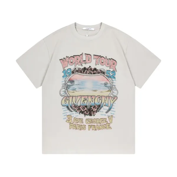 【GIVENCHY   公式旗艦店】 ジバンシー   Tシャツ ご好評に付き再入荷！ 250215