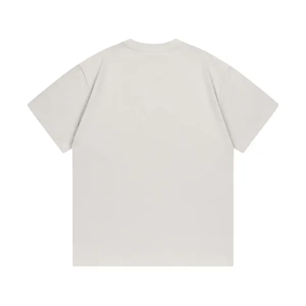 【GIVENCHY   公式旗艦店】 ジバンシー   Tシャツ ご好評に付き再入荷！ 250215