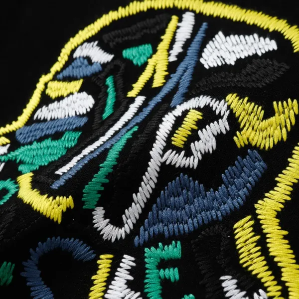 【MONCLER  公式旗艦店】モンクレール   Tシャツご好評に付き再入荷！250212