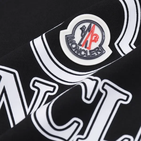 【MONCLER  公式旗艦店】モンクレール   Tシャツご好評に付き再入荷！250212