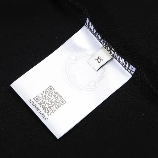 【MONCLER  公式旗艦店】モンクレール   Tシャツご好評に付き再入荷！250212