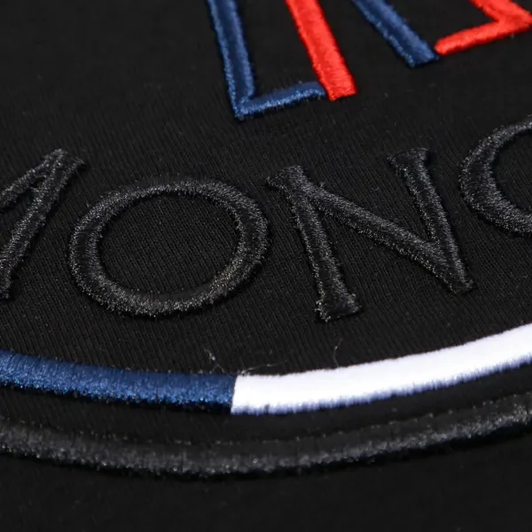 【MONCLER  公式旗艦店】モンクレール   Tシャツご好評に付き再入荷！250212