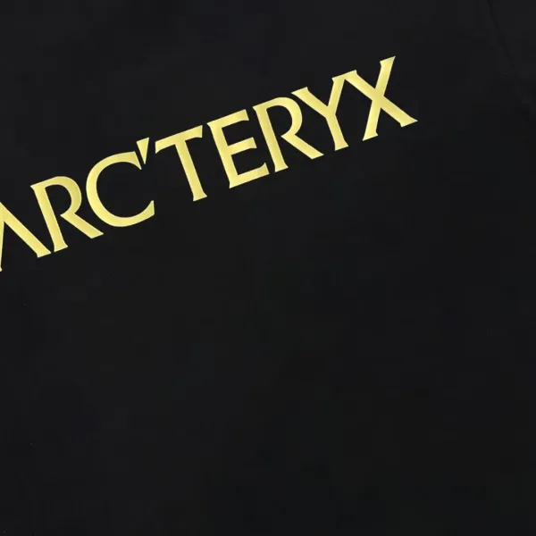 【ARCTERYX  公式旗艦店】 アークテリクス  Tシャツ ご好評に付き再入荷！250217
